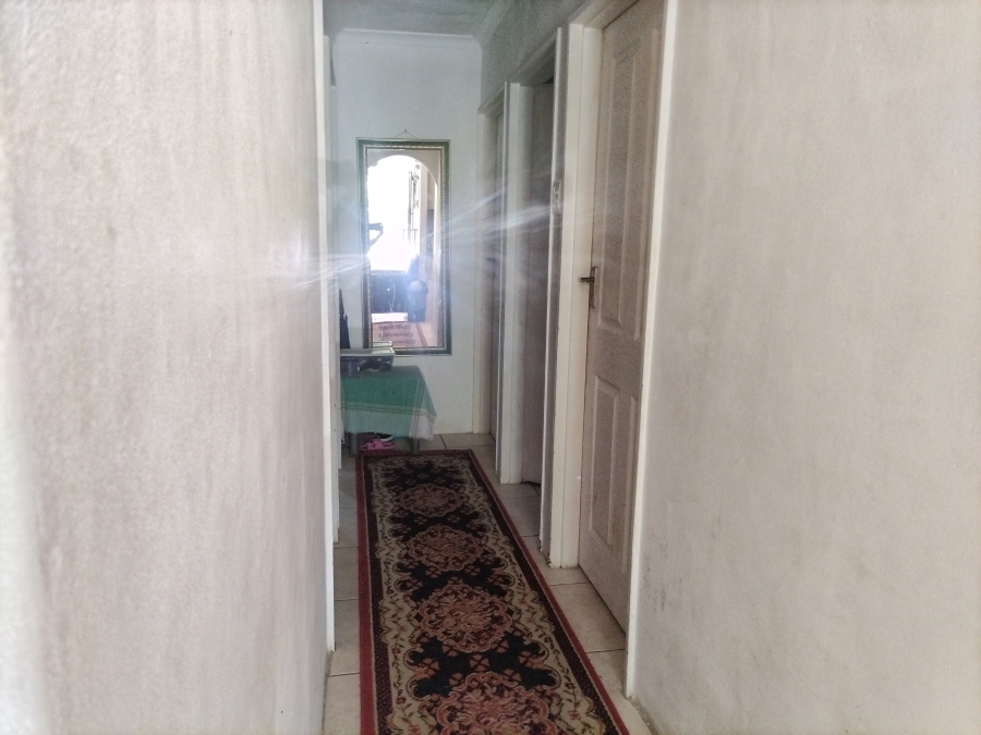 3 Bedroom Property for Sale in Bell Glen Western Cape